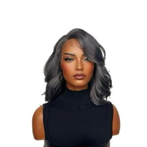 Nova | Silver Gray Loose Wave Lace Front Wig